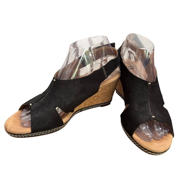 CLARKS Collection Helio Float Black Nubuck Wedge Heels Size 8 Adjustable Strap - Picture 1 of 11